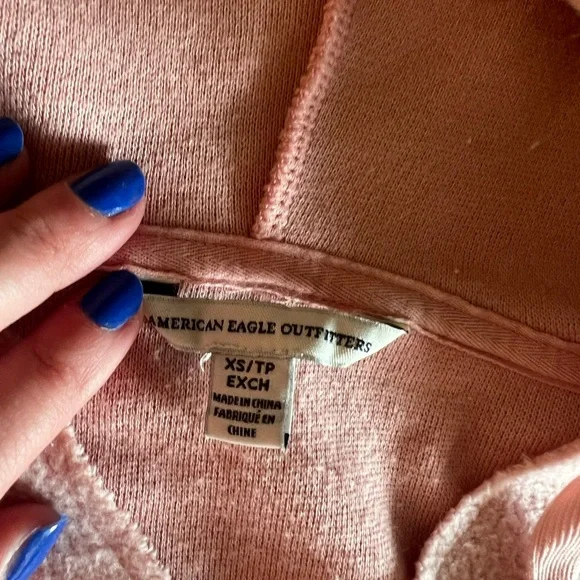 American Eagle Outfitters Pink V-Neck Sweater - Picture 4 of 4